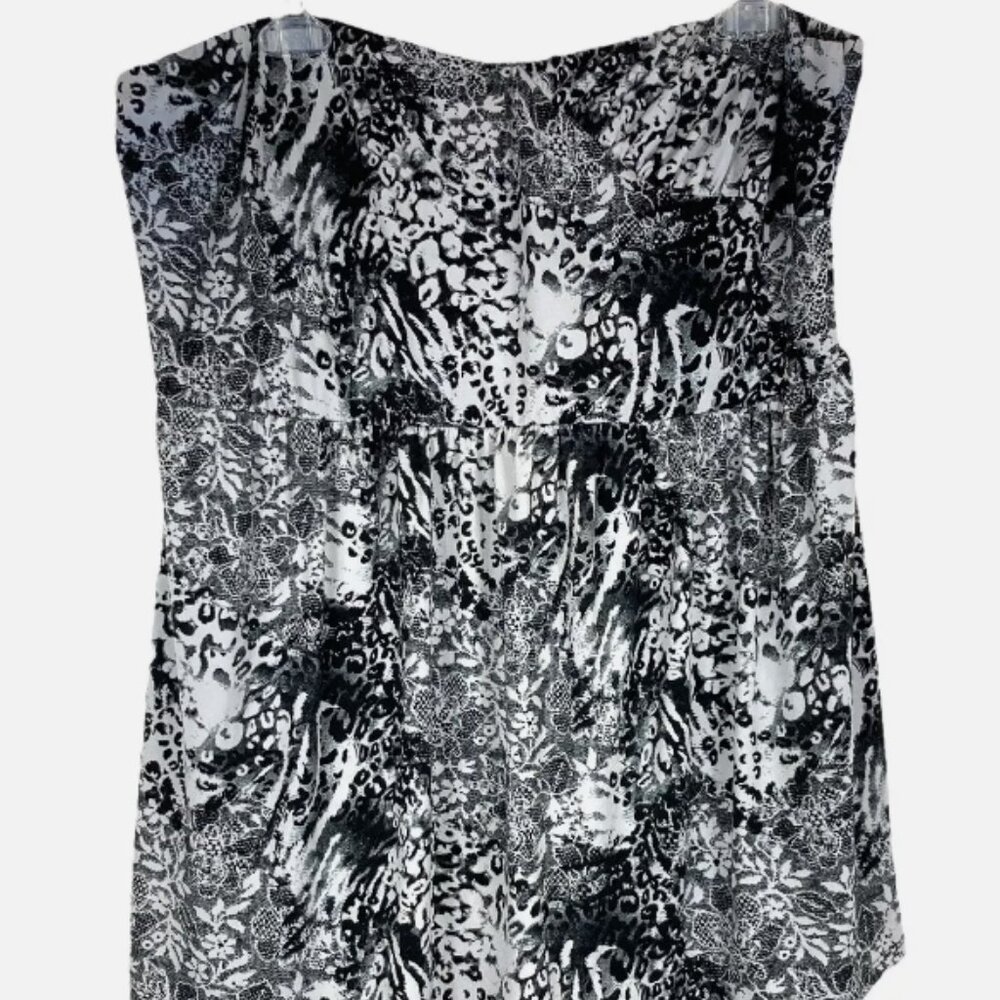 Torrid Black White Floral Leopard Print Strapless Mini Dress